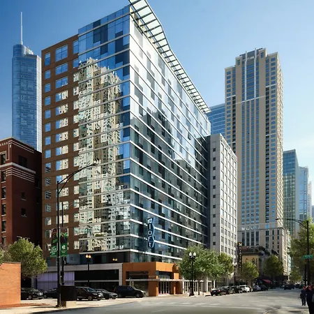 Aloft By Marriott Chicago Downtown River North