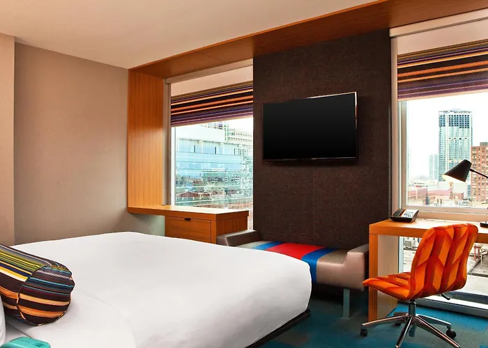 Hotel Aloft By Marriott Downtown River North