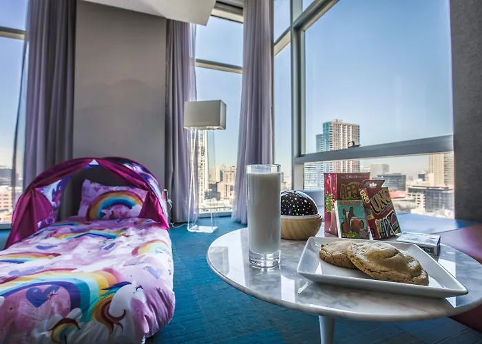 Hotel Aloft By Marriott Downtown River North Chicago