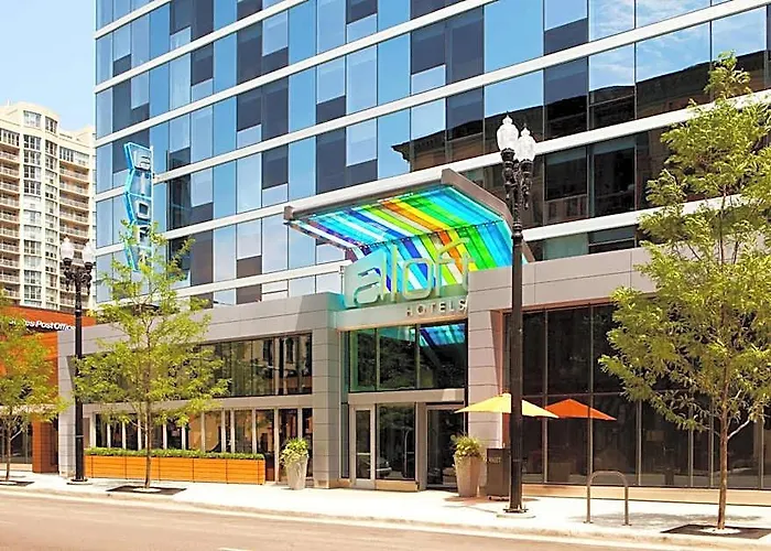 Aloft By Marriott Downtown River North