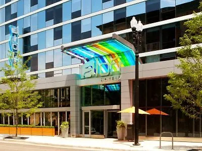 Aloft By Marriott Downtown River North Hotel