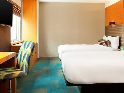 Aloft By Marriott Downtown River North Hotel 3*